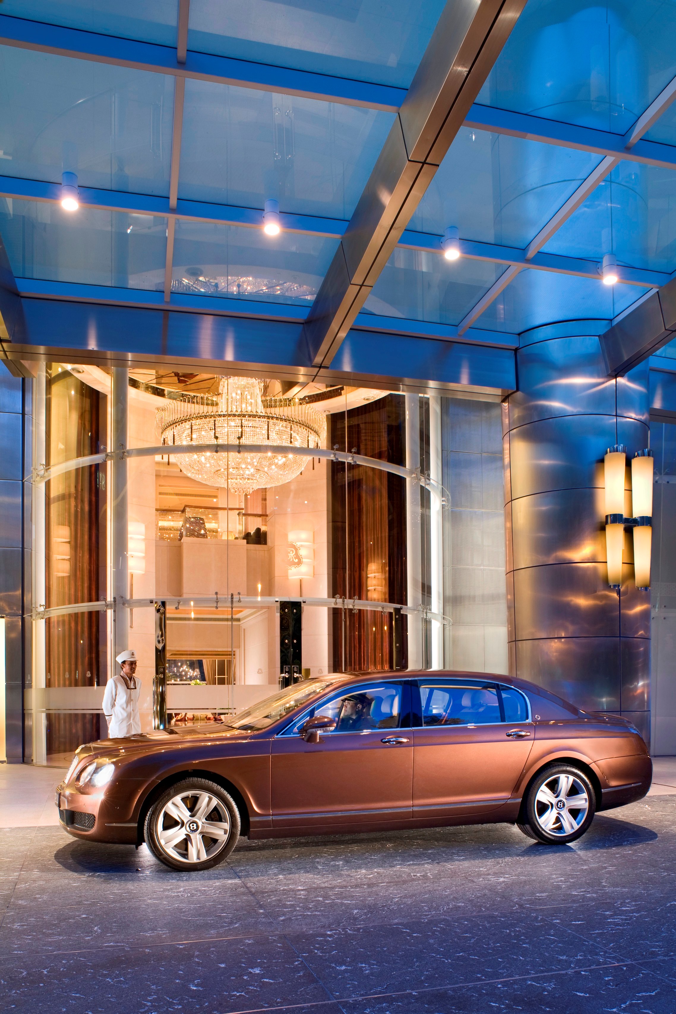 St Regis Singapore_Exterior and Bentley