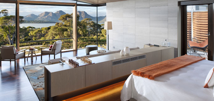 Saffire-Luxury-Suite