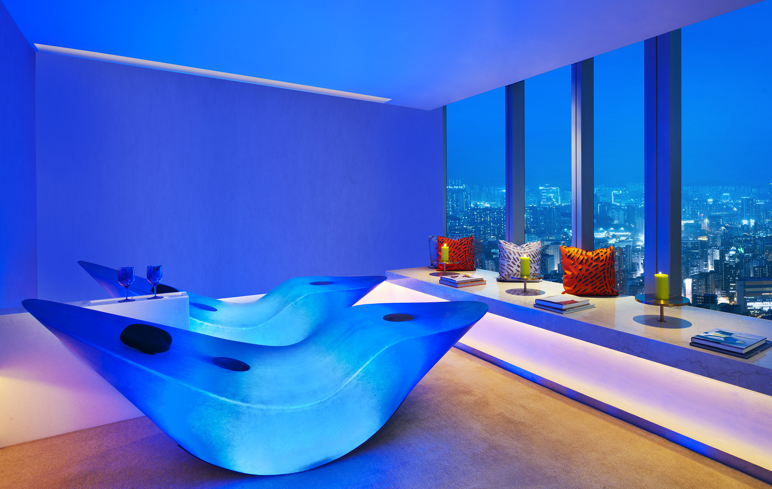 Relaxing at the Bliss Spa in W Hong Kong