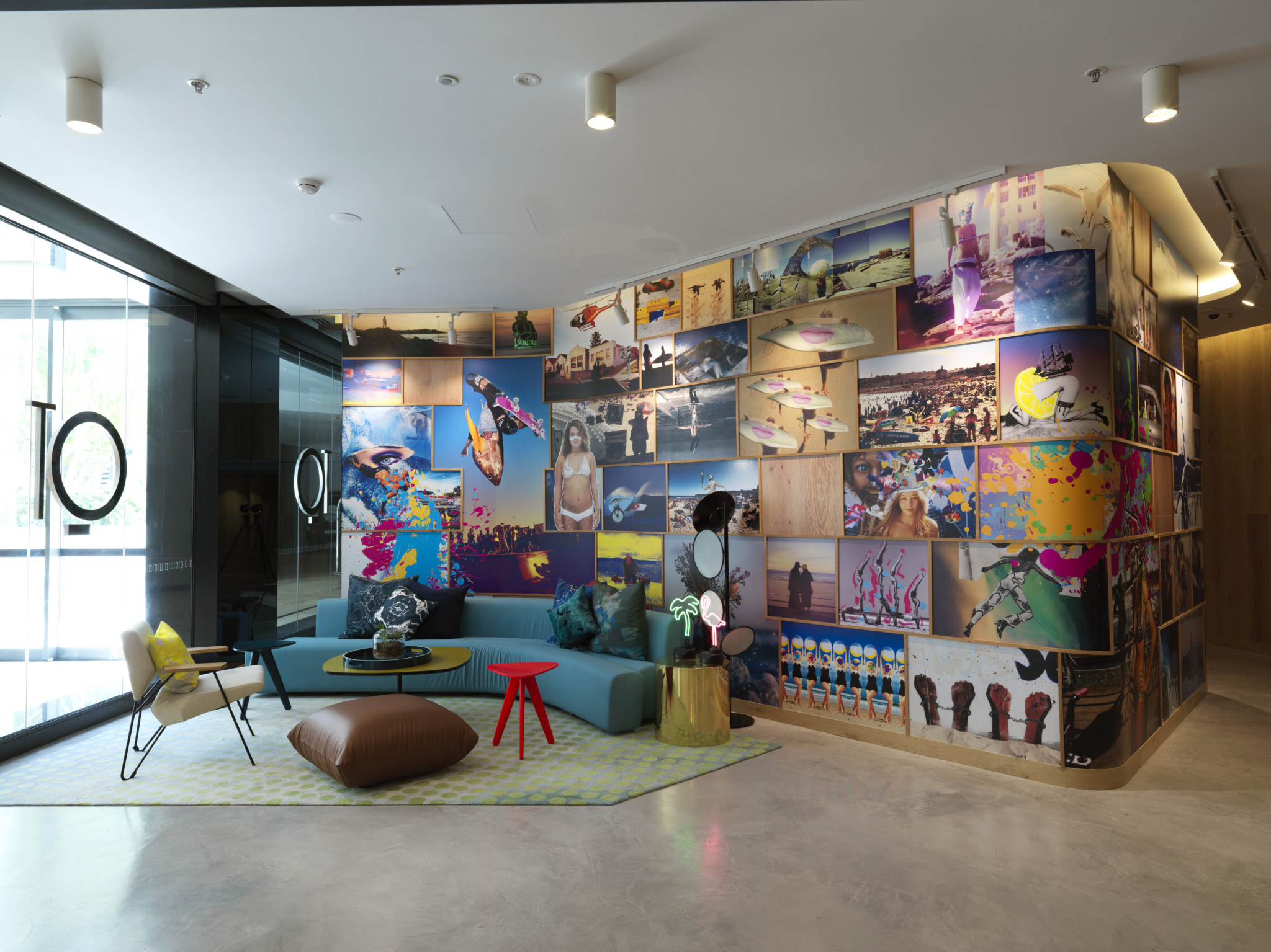 QT Bondi - Lobby & Shaun Gladwell Art Installation 1