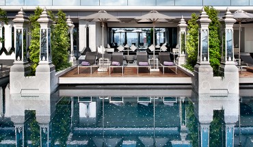 st regis bangkok_pool