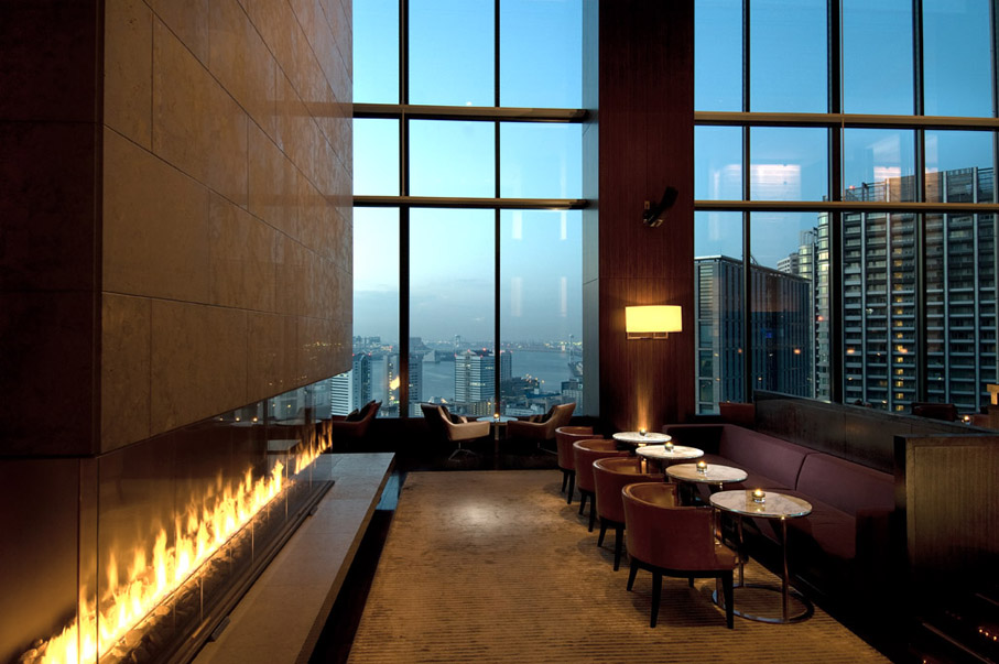 Conrad-Tokyo-TwentyEight_Fireplace