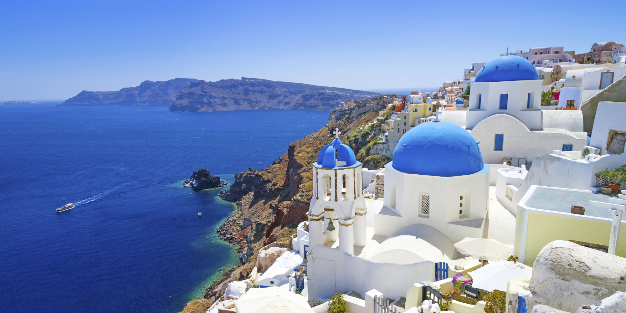 Architecture of Oia town on Santorini